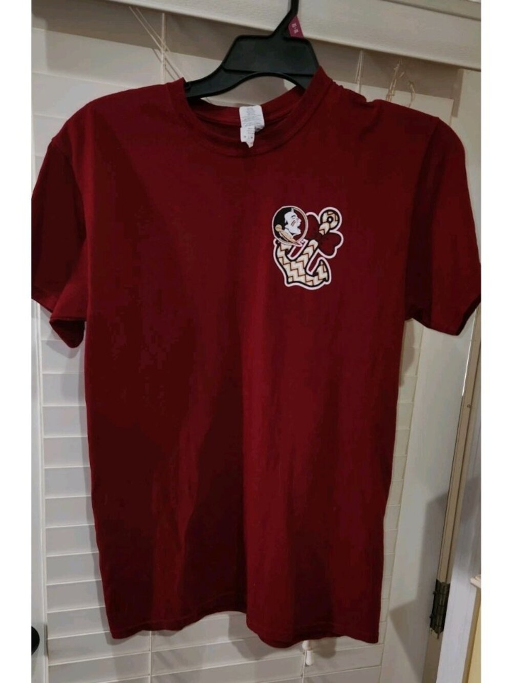 Florida State Seminoles Womens Medium Tee UNCONQUERED 2-Sided Garnet FSU